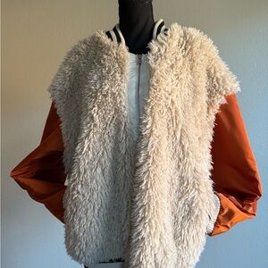 AKIRA Faux Shearling Oversized Bomber Jacket | Satin Sleeves | L